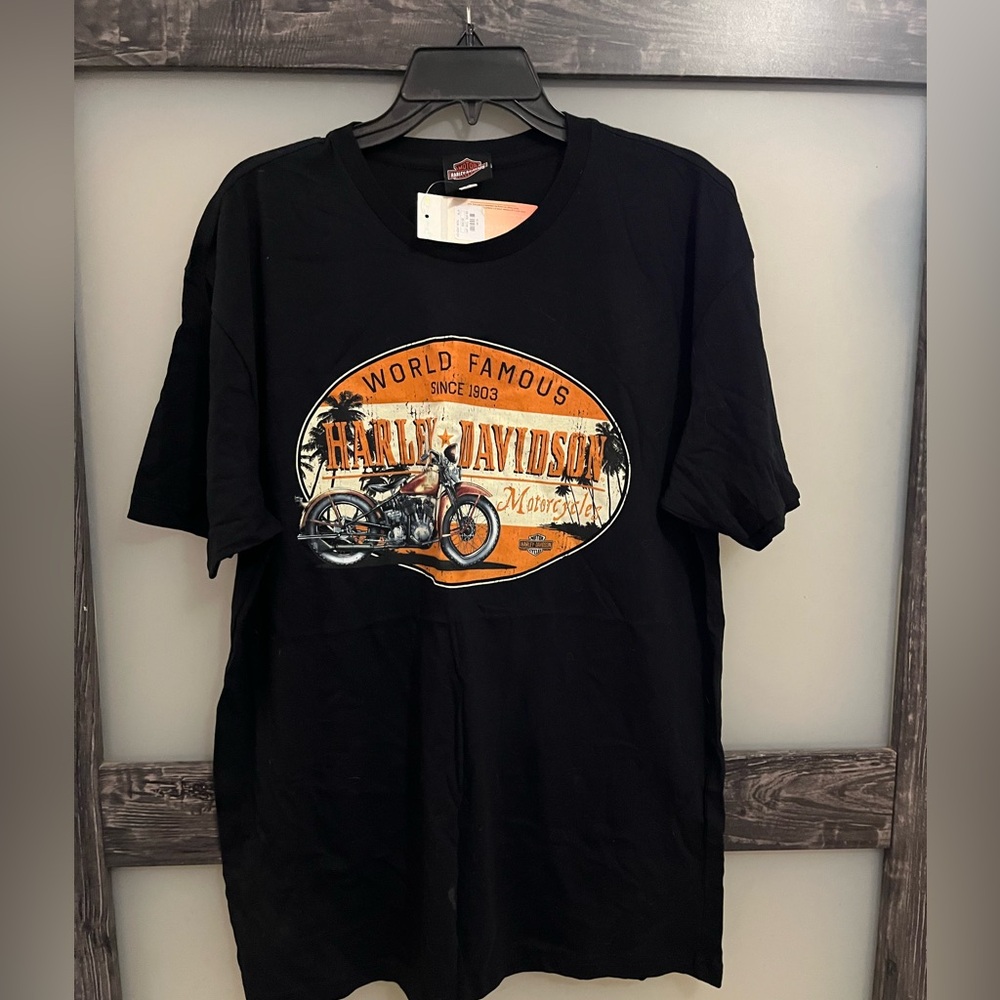 NWT men’s Harley Davidson Short Sleeve T-shirt